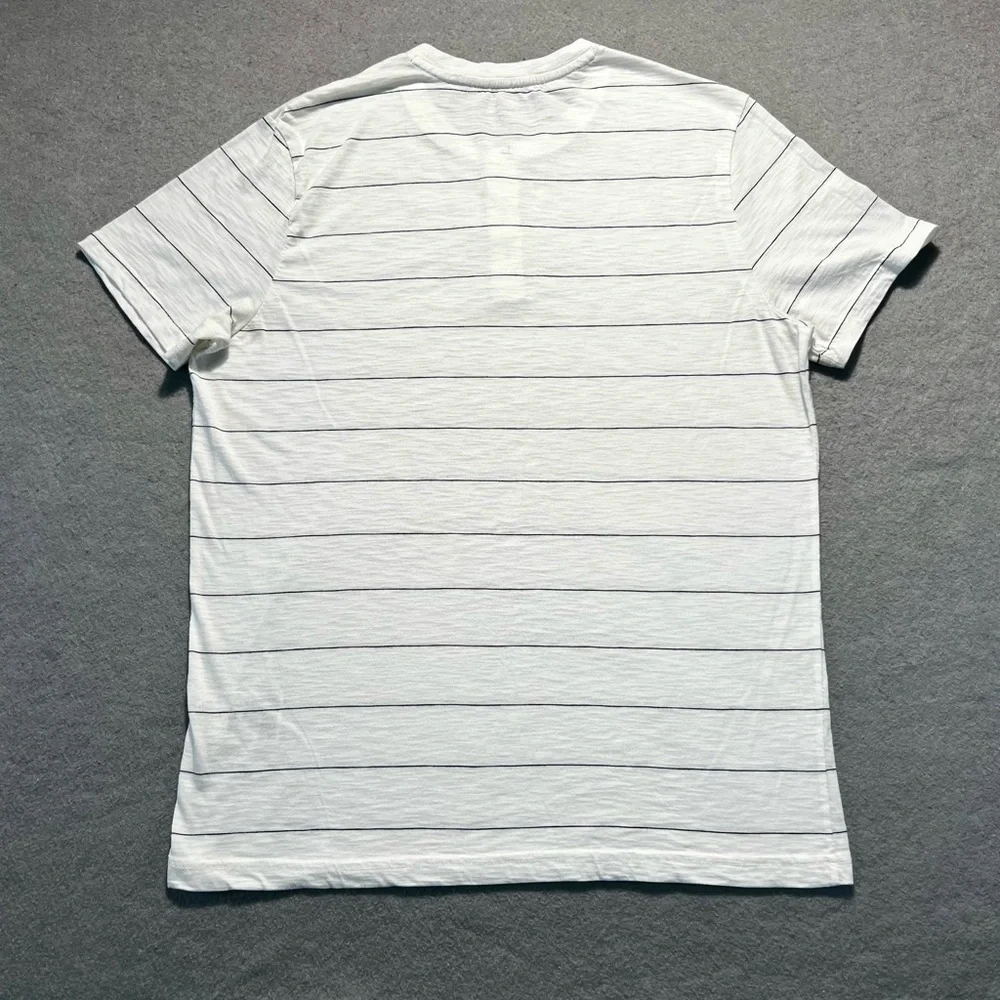 Banana Republic Men’s Large White Striped Henley Shirt 3 Button Casual